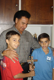 Apolinrio com os meninos Luis Augusto & Luis Gustavo